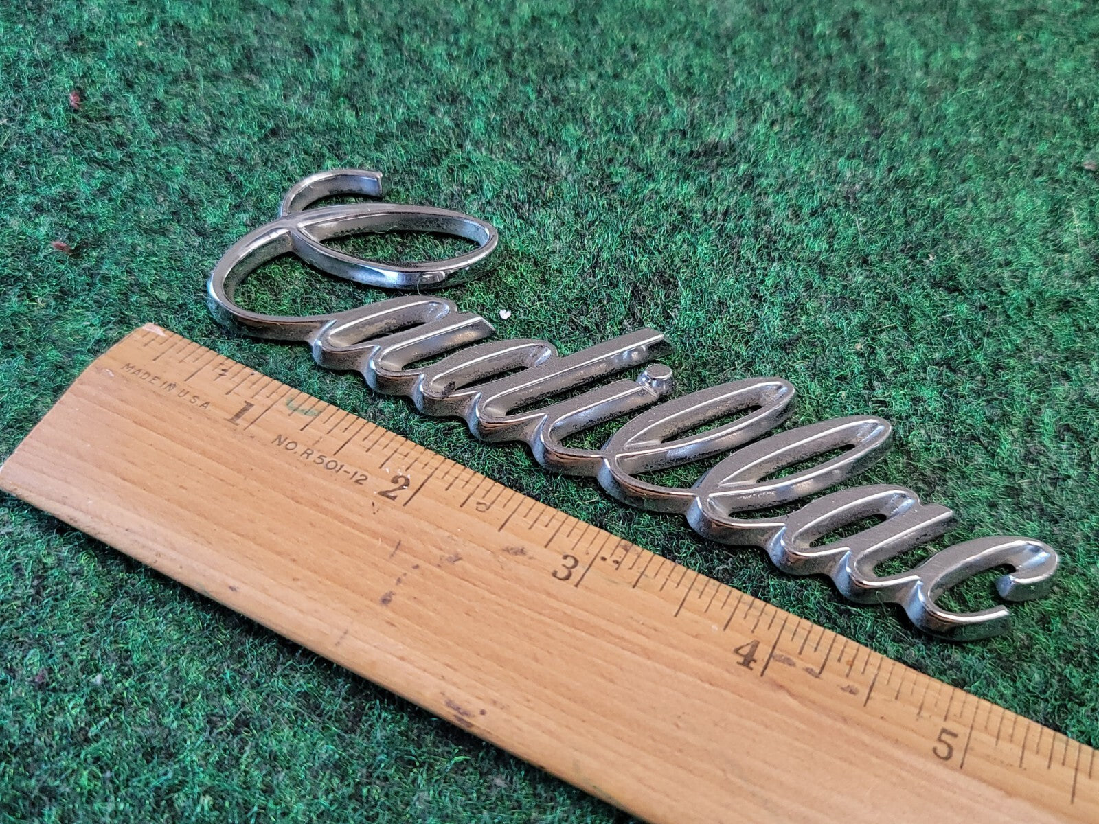 94 95 96 97 98 99 CADILLAC CHROME DEVILLE SEVILLE REAR TRUNK EMBLEM BADGE 1M6