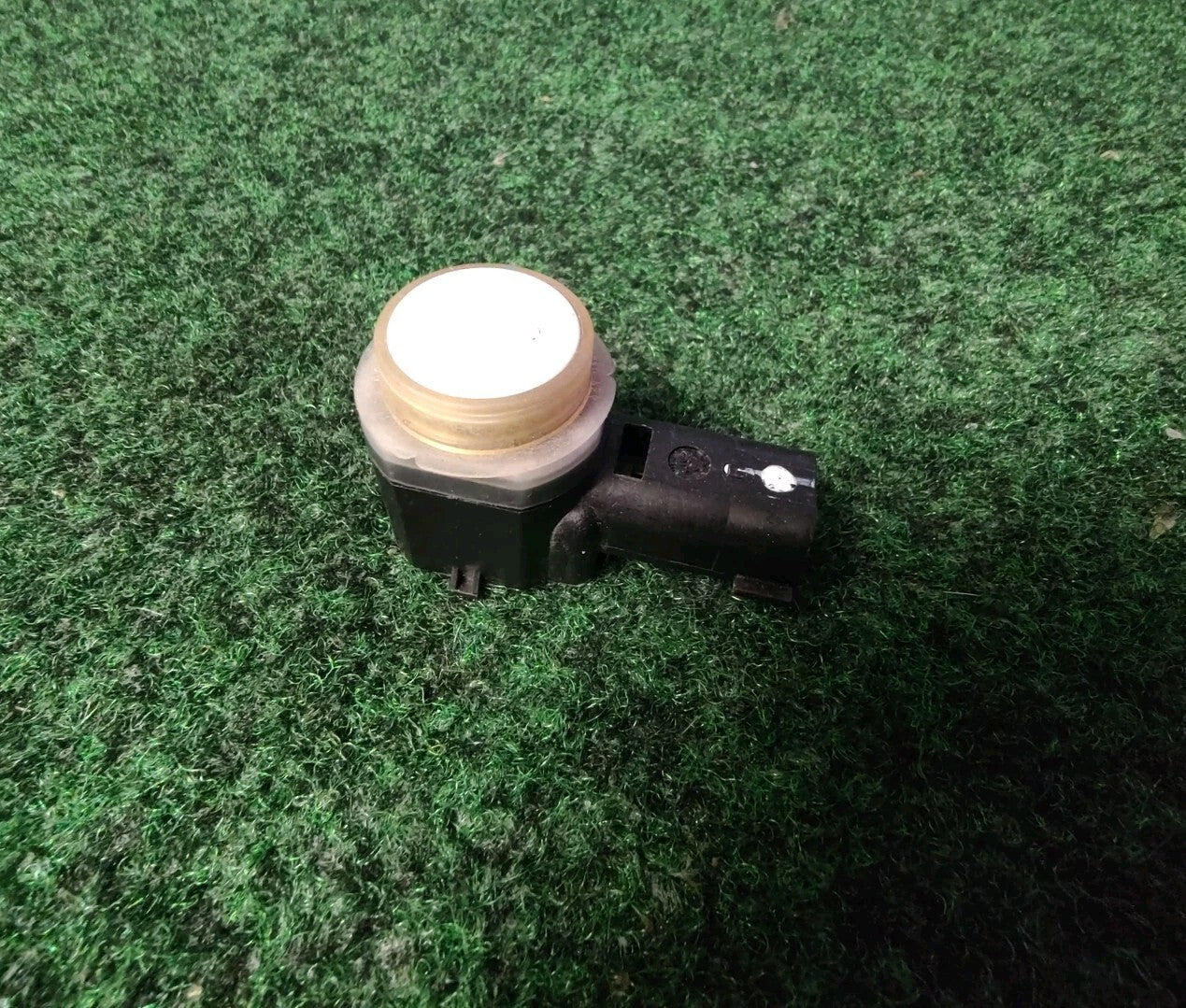 Ford Parking  Park Aid Assist Sensor White OEM DA5T-15K859-AAW 6S1