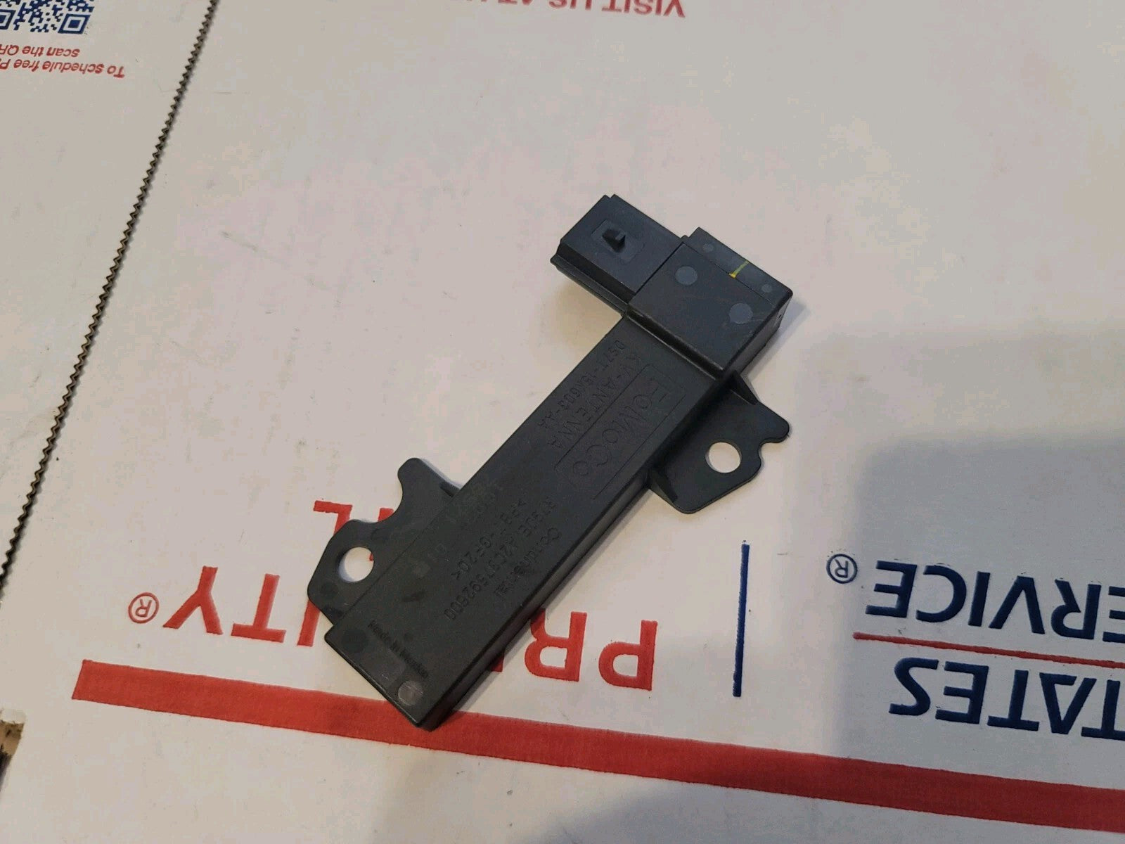 2013-2017 Ford Fusion Antenna Keyless Entry Receiver DS7T-15K603-AA OEM 8L1