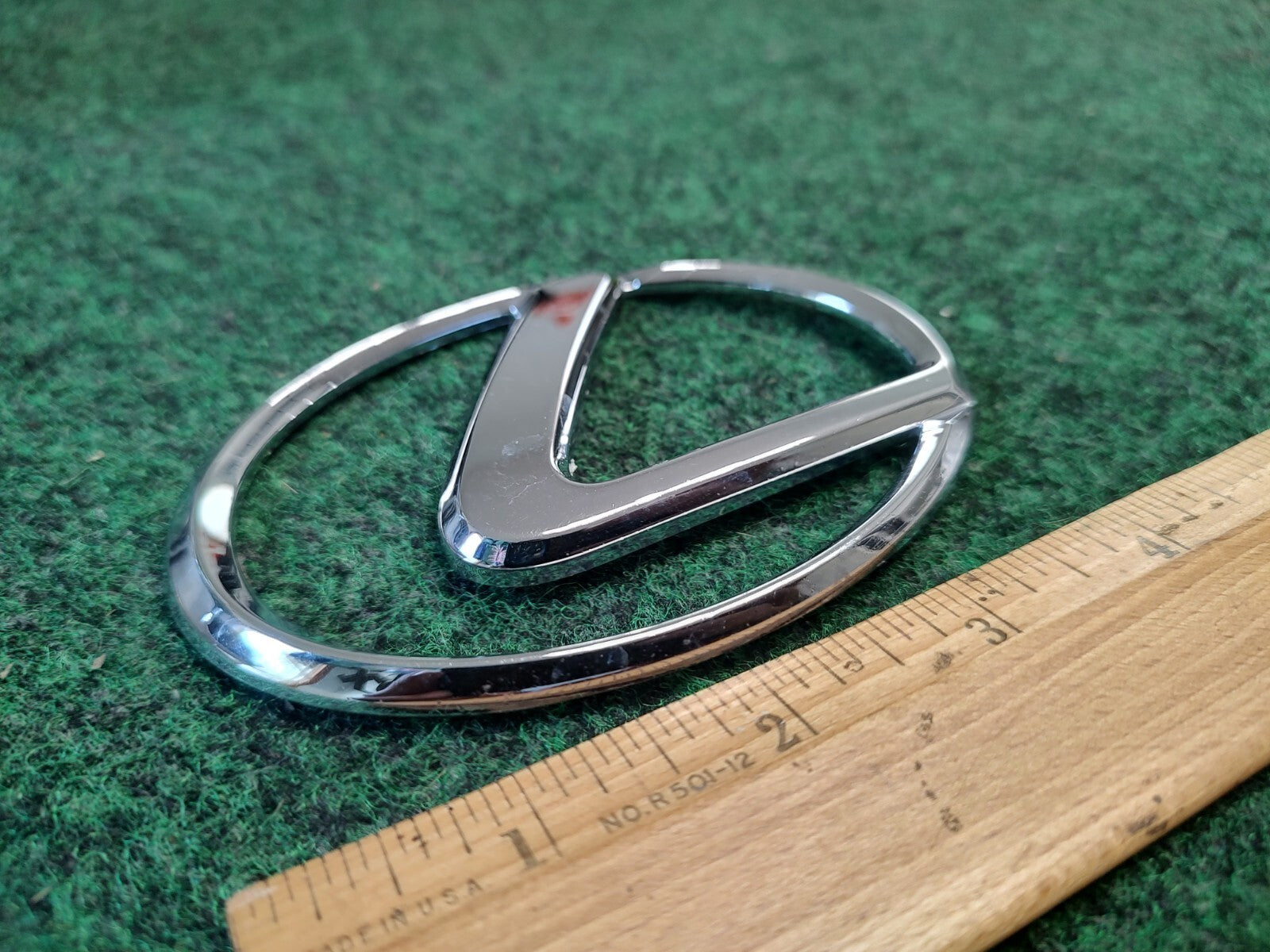 LEXUS ES300 01 02 03 04 05 Rear Emblem Trunk Badge Logo Chrome R2542 2S8