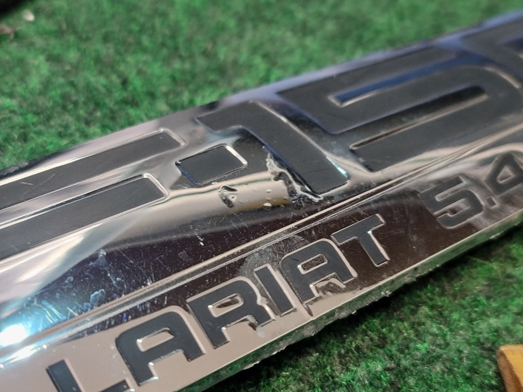 FORD OEM 04-08 F-150 Front Fender  Emblem Badge Nameplate LARIAT 5.4 Triton 6S9