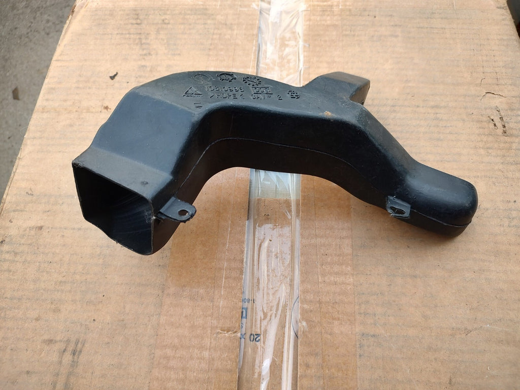 2005-2013Corvette C6 Right Passenger Side Floor Defroster Duct 10310996 LT3