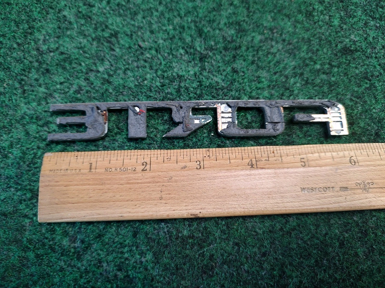 10 11 12 13 Kia FORTE Emblem Nameplate Rear trunk Chrome Emblem 863101M000 5S1