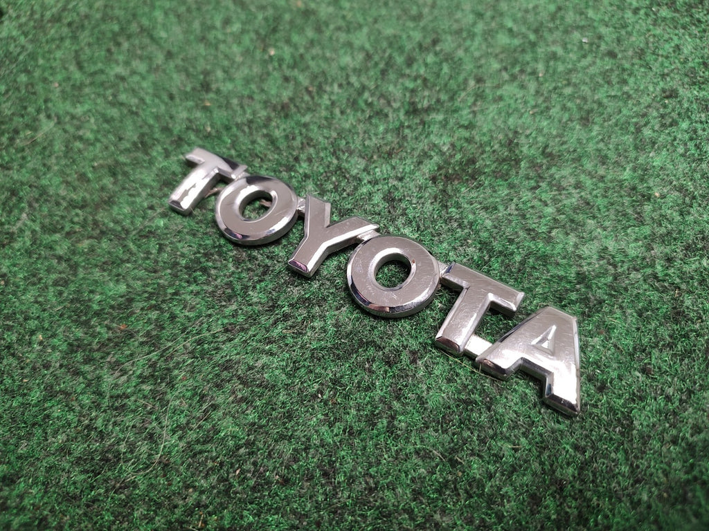 2003-2008 Toyota Matrix Liftgate Emblem Logo OEM 75441-02070 Trunk Rear 1S2