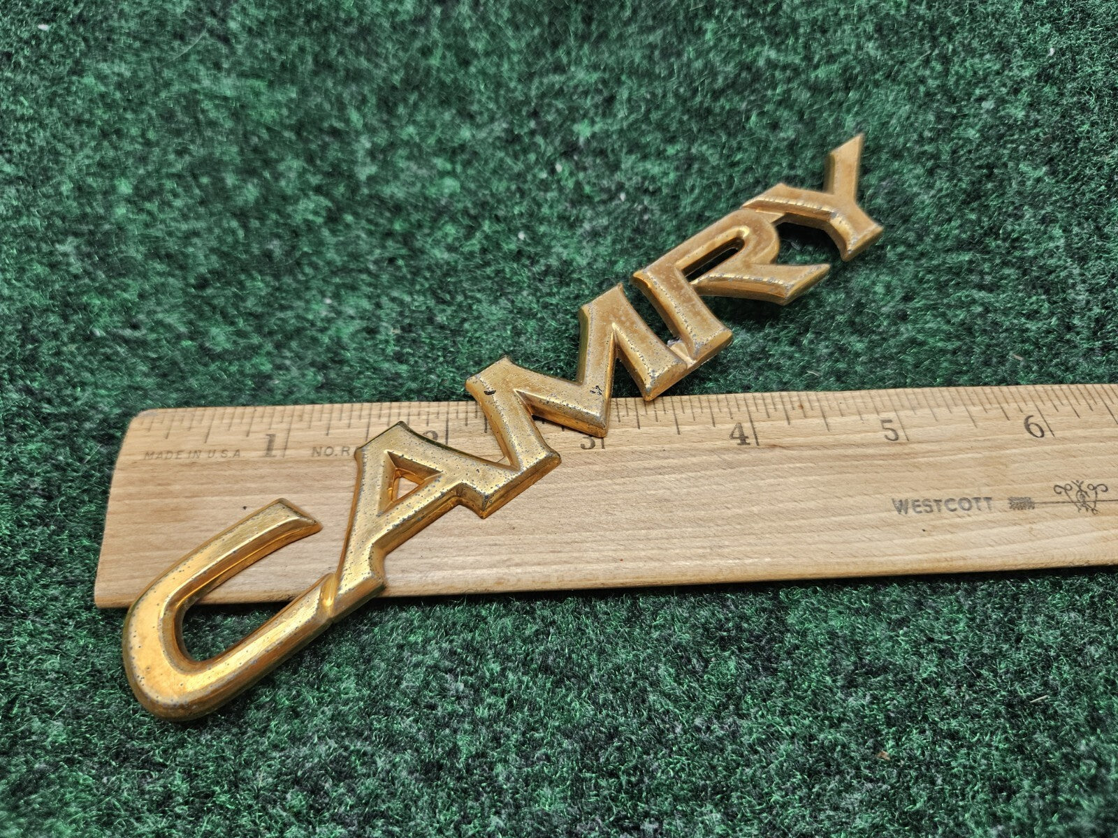 Toyota Camry Gold Trunk Emblem Badge Decal Logo OEM Genuine 75442-AA010 GL1