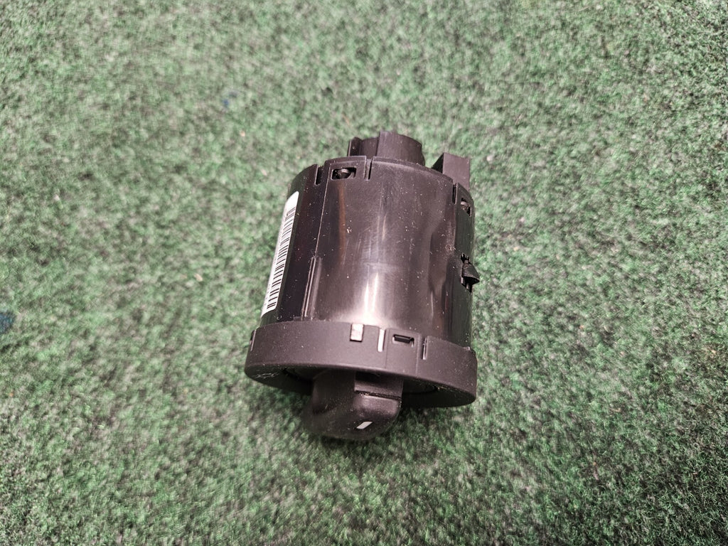 2011-2016 CHRYSLER TOWN & COUNTRY AUTO HEADLIGHT CONTROL SWITCH 56046258AB 6M2
