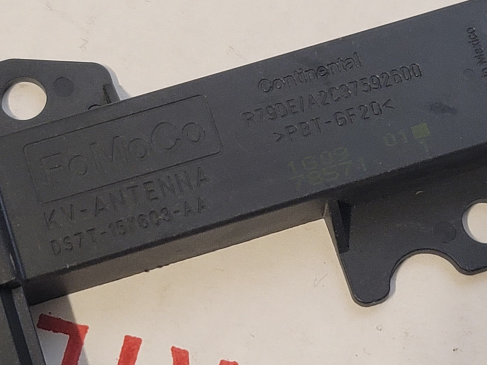 2013-2017 Ford Fusion Antenna Keyless Entry Receiver DS7T-15K603-AA OEM 8L1