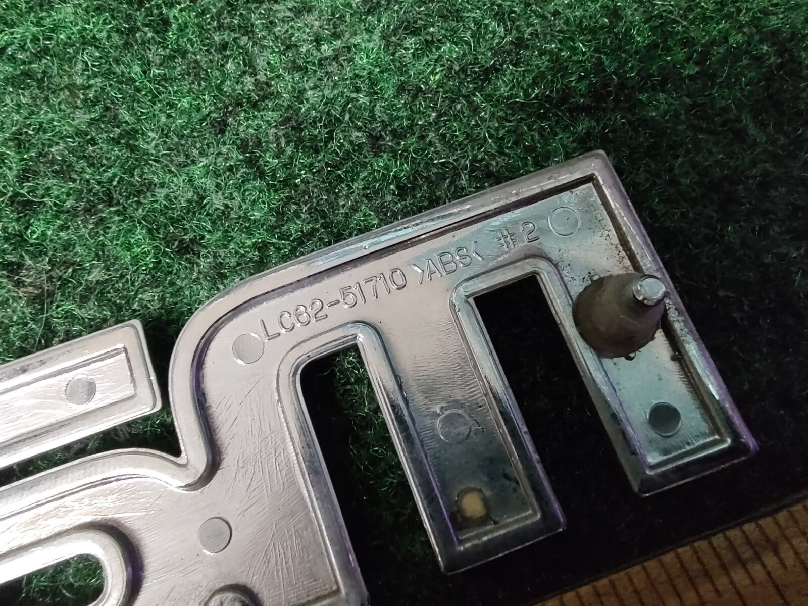 2000-2006 Mazda MPV Rear Emblem Name Plate LC62-51710 3M1