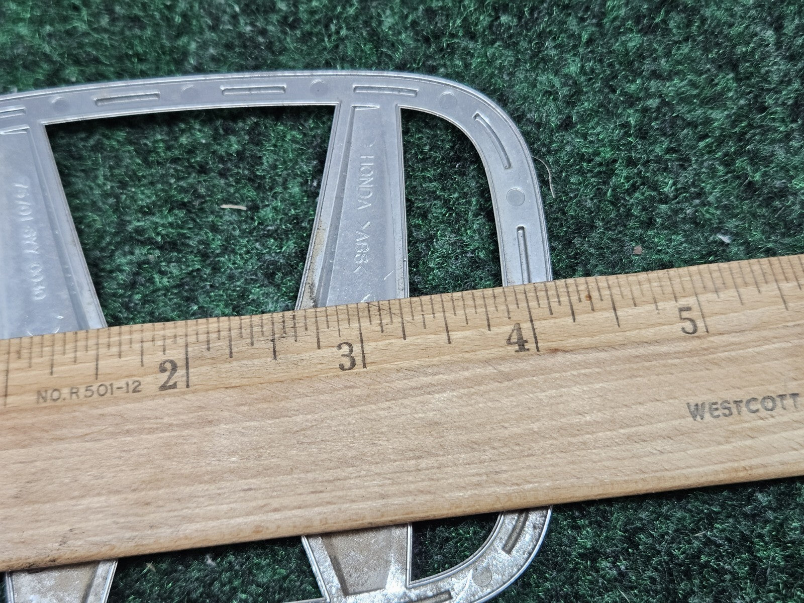 HONDA ODYSSEY LOGO REAR LIFT GATE TRUNK EMBLEM BADGE 75701-SYY-0030 OEM 7S8