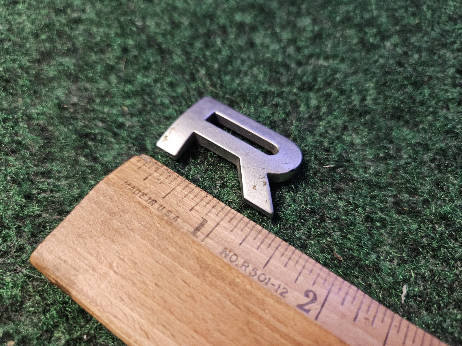 Fits Range Rover Emblem Symbol Sign Insignia Logo Badge Letter "R" 6L4