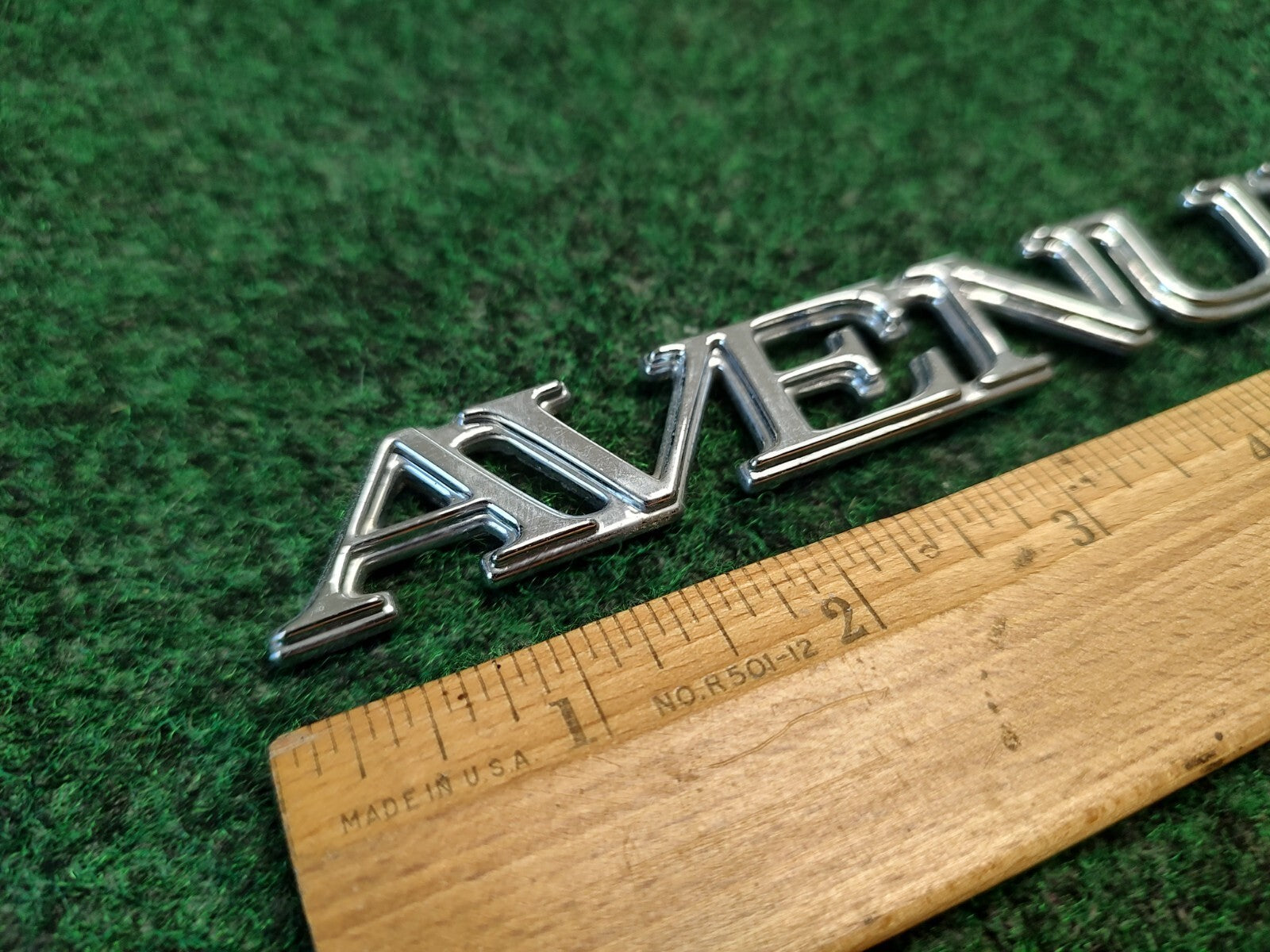 1998-2004 BUICK PARK AVENUE SIDE EMBLEM LOGO BADGE SYMBOL LETTERS OEM 4S8