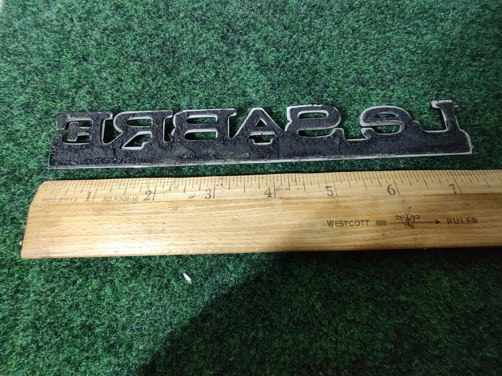 BUICK LESABRE CUSTOM - OEM EMBLEM BADGE SYMBOL LOGO NAME PLATE 5S5