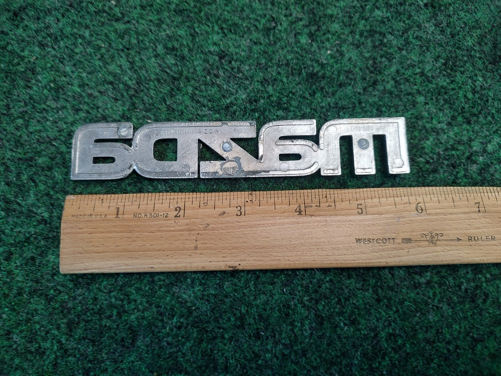 2000-2002 MAZDA 626 TRUNK LID EMBLEM Name Plate Nameplate GG2A-51711 2S8