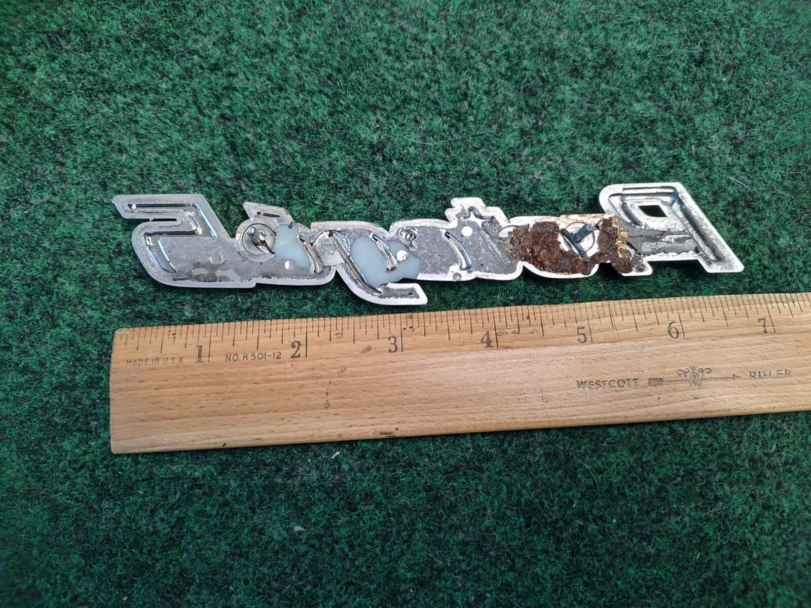 99 00 01 02 03 MAZDA PROTEGE 5 REAR CHROME EMBLEM LOGO BADGE SYMBOL USED OEM 4S4
