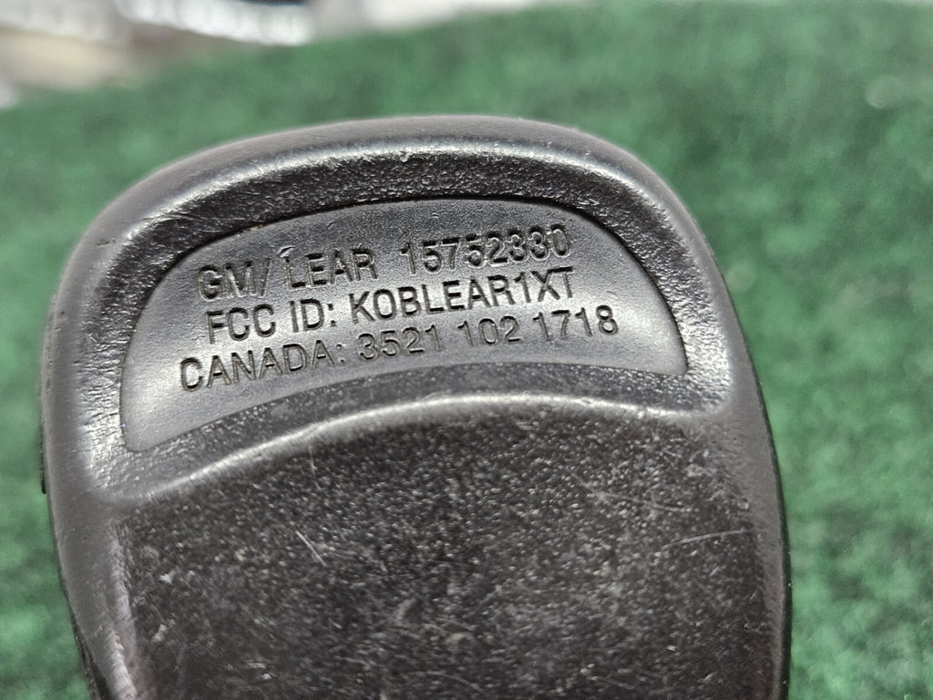 Fits GM 15752330 OEM 4 Button Key Fob GL3