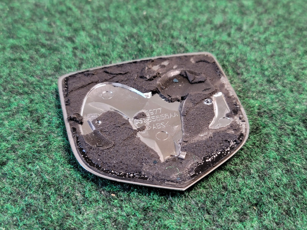2007 2008 2009 DODGE AVENGER EMBLEM REAR TRUNK LOGO HEAD Badge 05155656AA 7L1