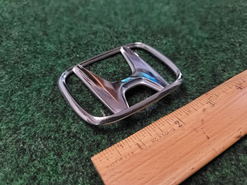 2001 - 2005 Honda Civic Rear Chrome Emblem Logo Badge 75701-S5A-0000 OEM 1M1