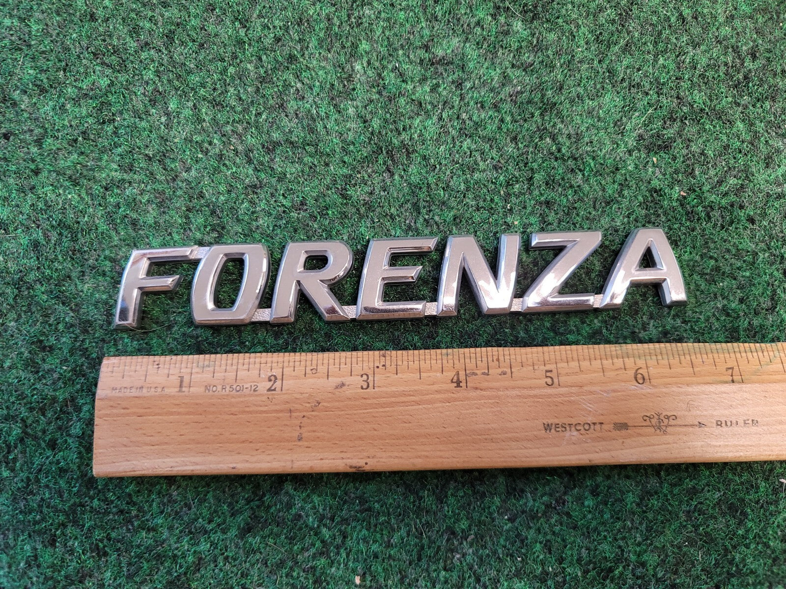 2004-2008 SUZUKI Forenza Rear Trunk Emblem Badge Logo Nameplate Name Plate 7L1