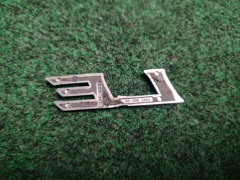 Genuine Toyota Camry  "LE" rear emblem Camry USED 75443-06180 fits 2007-2011 3S1