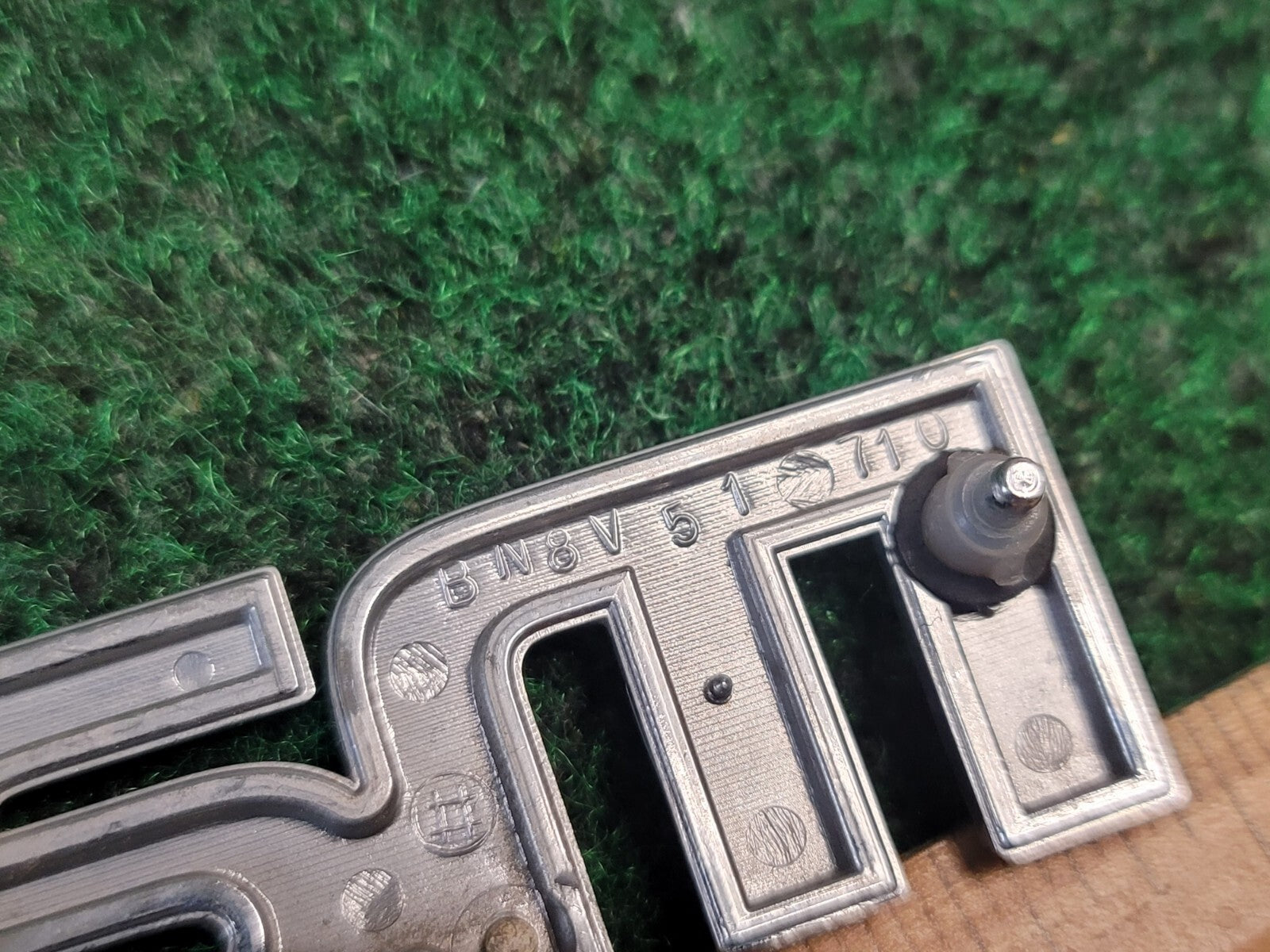 2004 2006 2007 2008 2009 Mazda 3 Rear Trunk Lid Emblem Nameplate BN8V-51-710 2M4