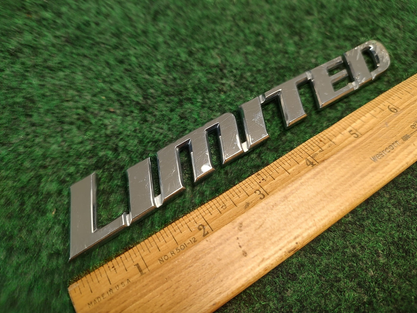 TOYOTA LIMITED CHROME SIDE EMBLEM LOGO BADGE SIGN SYMBOL NAME Scratches OEM 4S3