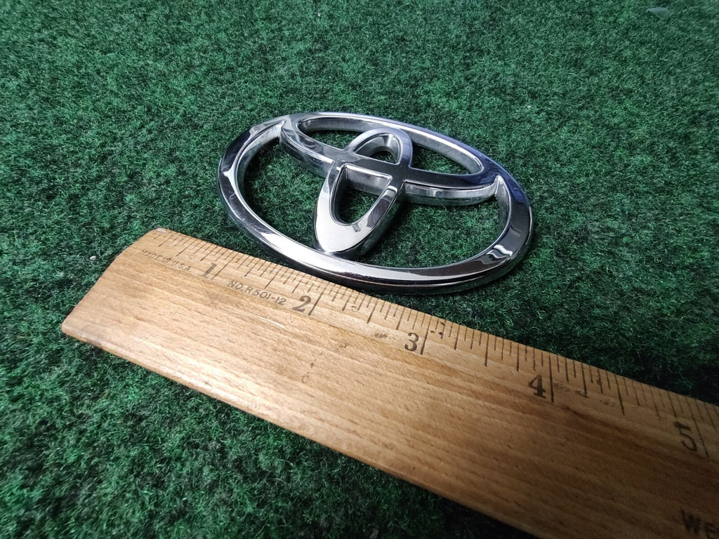 Toyota Chrome Emblem Logo Symbol Name Plate Unknown Model About 4" 7L8