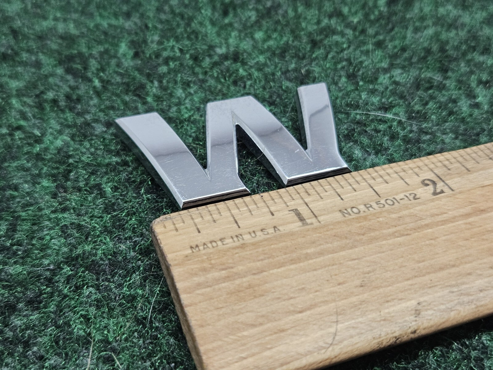 OEM "W" Silver Individual Letter Lettering Emblem Badge Logo Nameplate 7S7