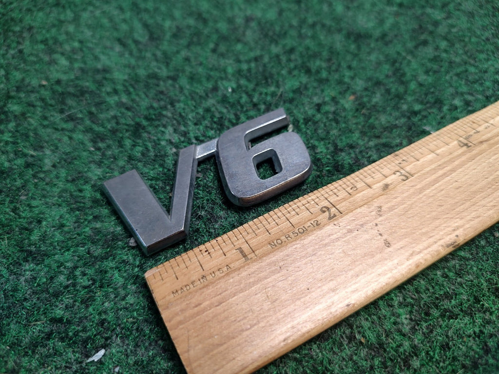 2002-2006 Toyota Camry XLE V6 Emblem Logo Symbol Badge Rear Tailgate Chrome 3S3