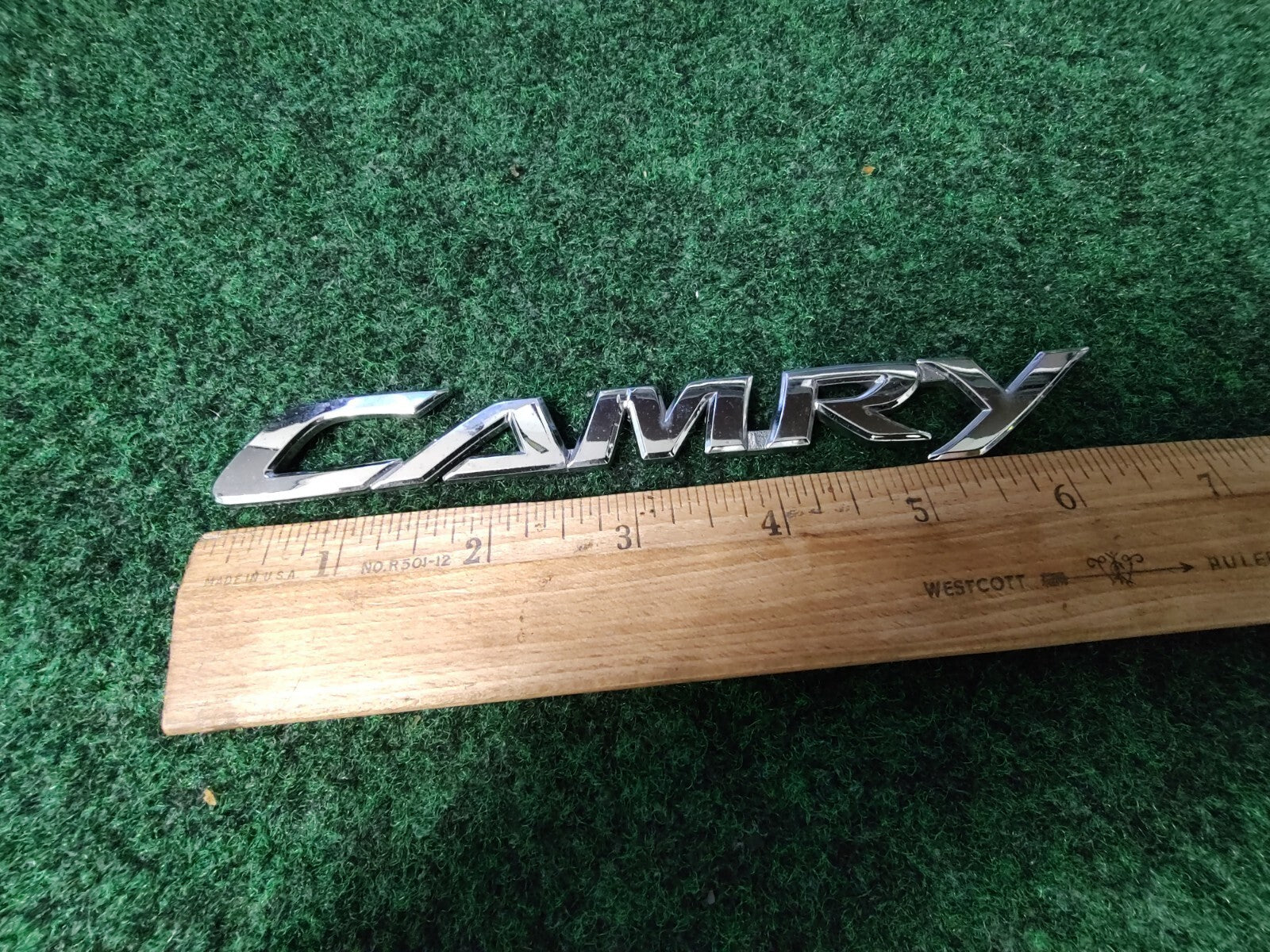 2007-2011 Toyota CAMRY Trunk Emblem Rear Lid Logo Badge Chrome OEM 4S4