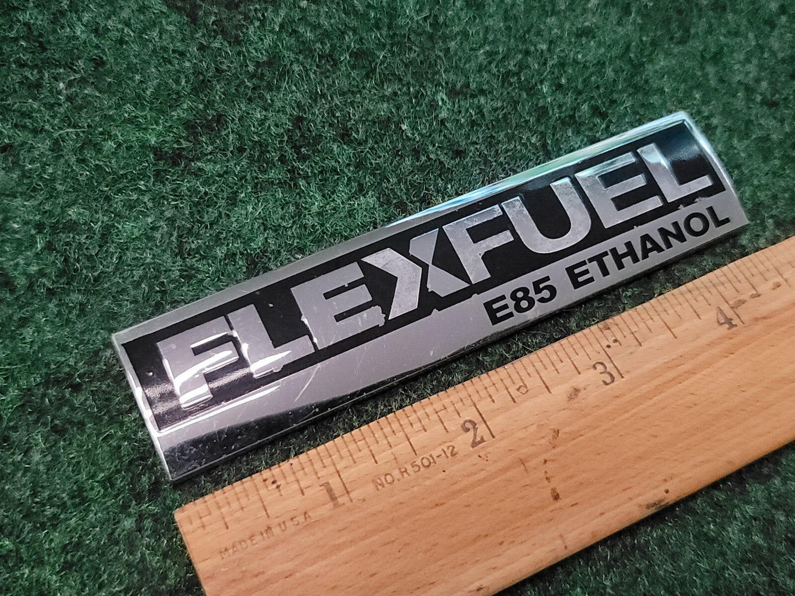 Chevy GMC GM OEM Flex Fuel E85 Ethanol Emblem Badge Logo Nameplate 15910900 1M1