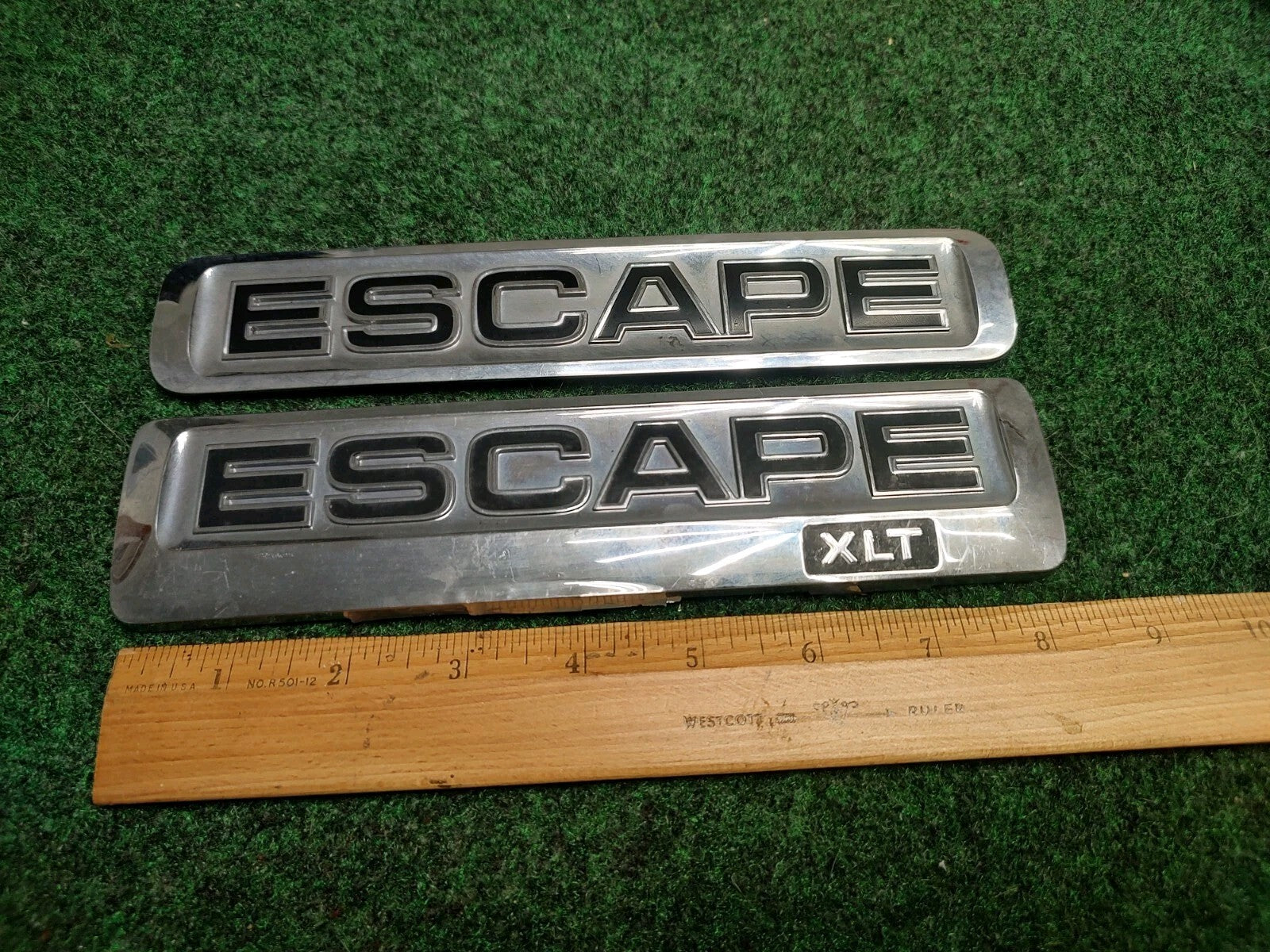 (2) 2008 09 10 11 12 FORD ESCAPE CHROME EMBLEM NAME PLATE LOGO BADGE OEM 2S4