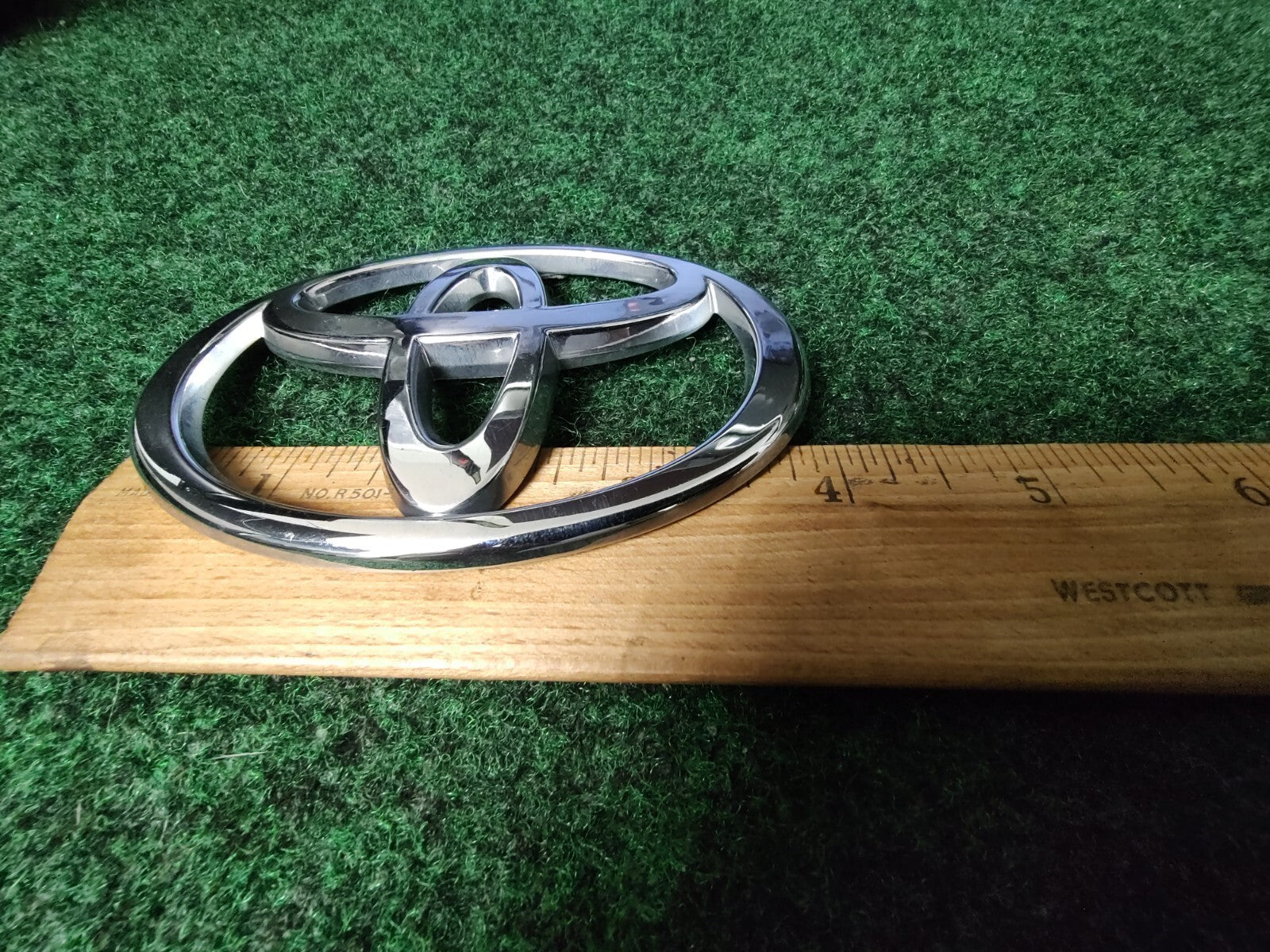 Toyota Chrome Emblem Logo Symbol Name Plate Unknown Model 4" 7S1