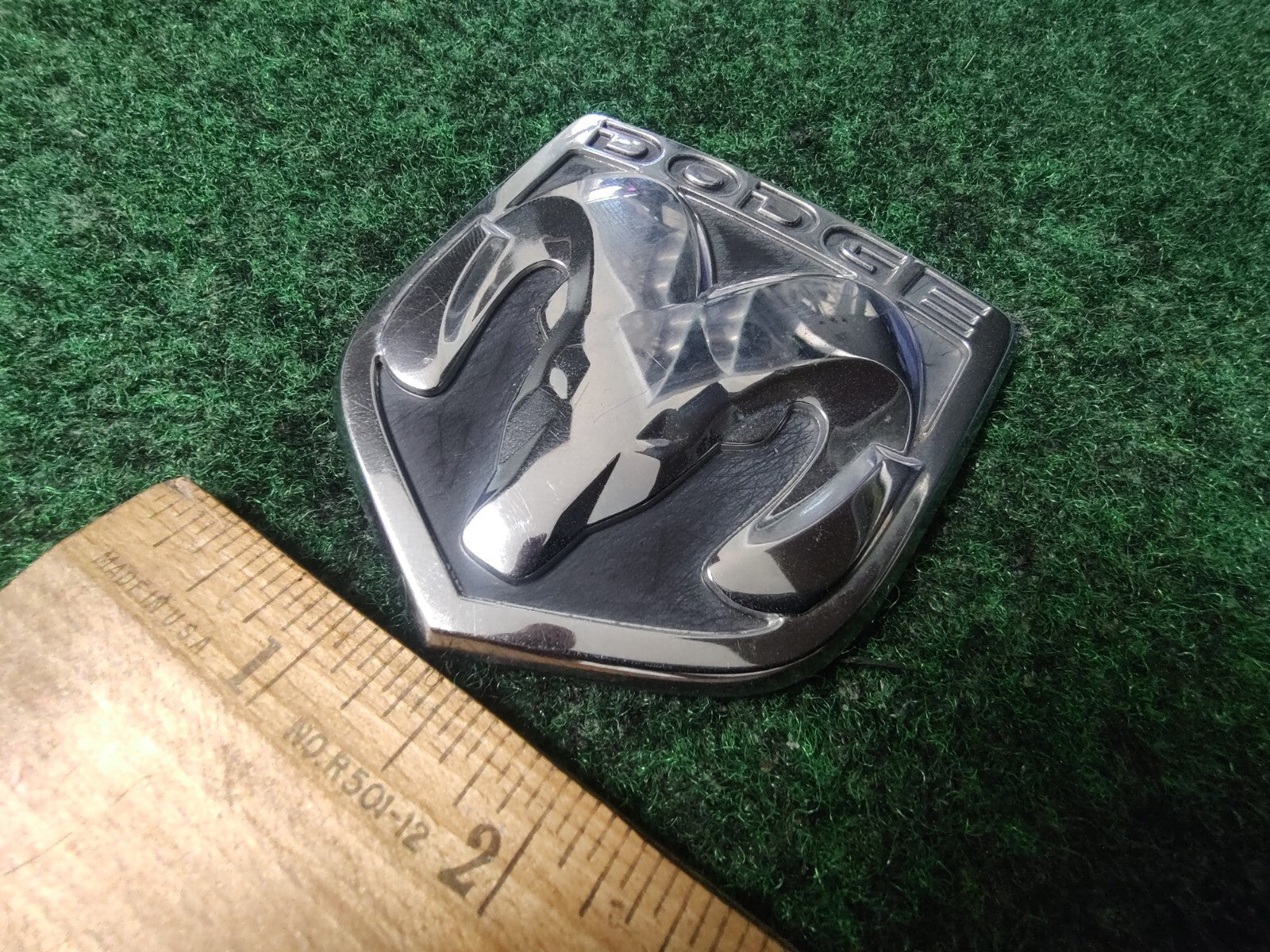 2007 2008 2009 Dodge Avenger Rear Trunk Emblem Badge Logo Name 05155656AA 8L3
