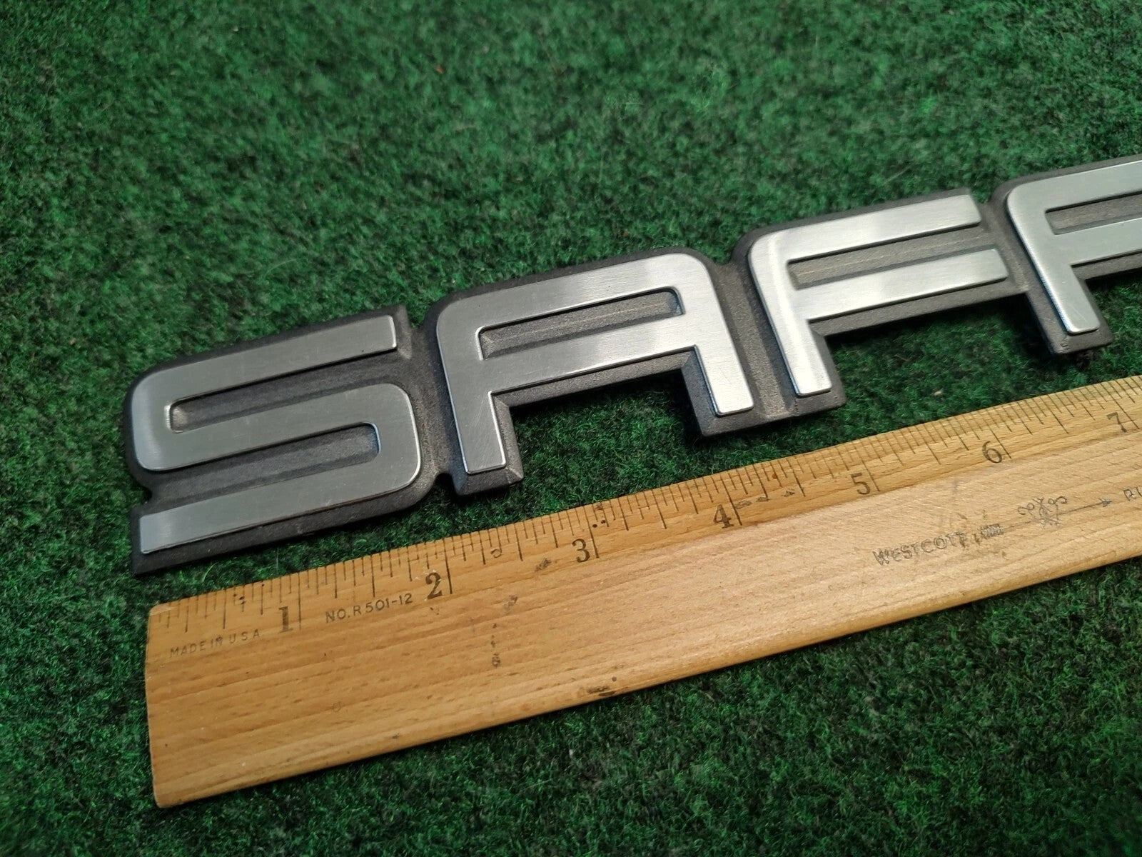 1995-2005 GMC Safari Rear Door Emblem Badge Logo Nameplate Name 15690681 2S2
