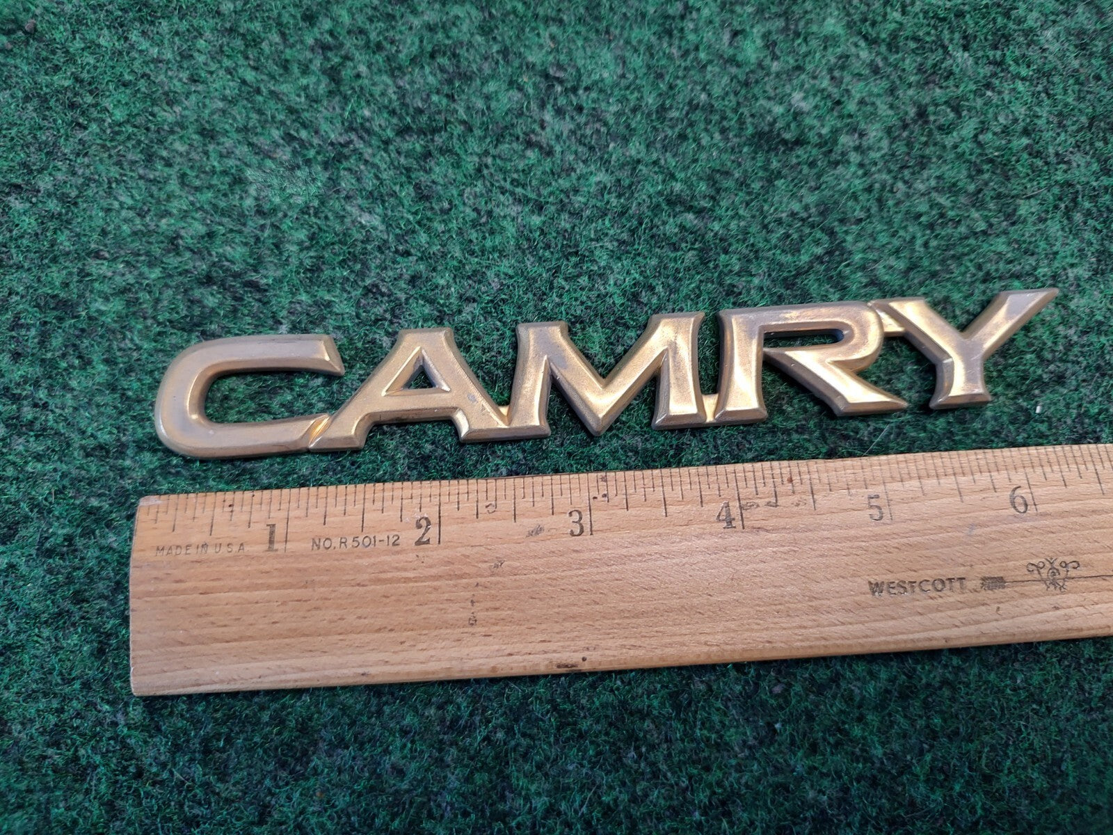 Toyota Camry Rear Trunk Gold Script Emblem Badge Nameplate 97 98 99 00 01 4S8