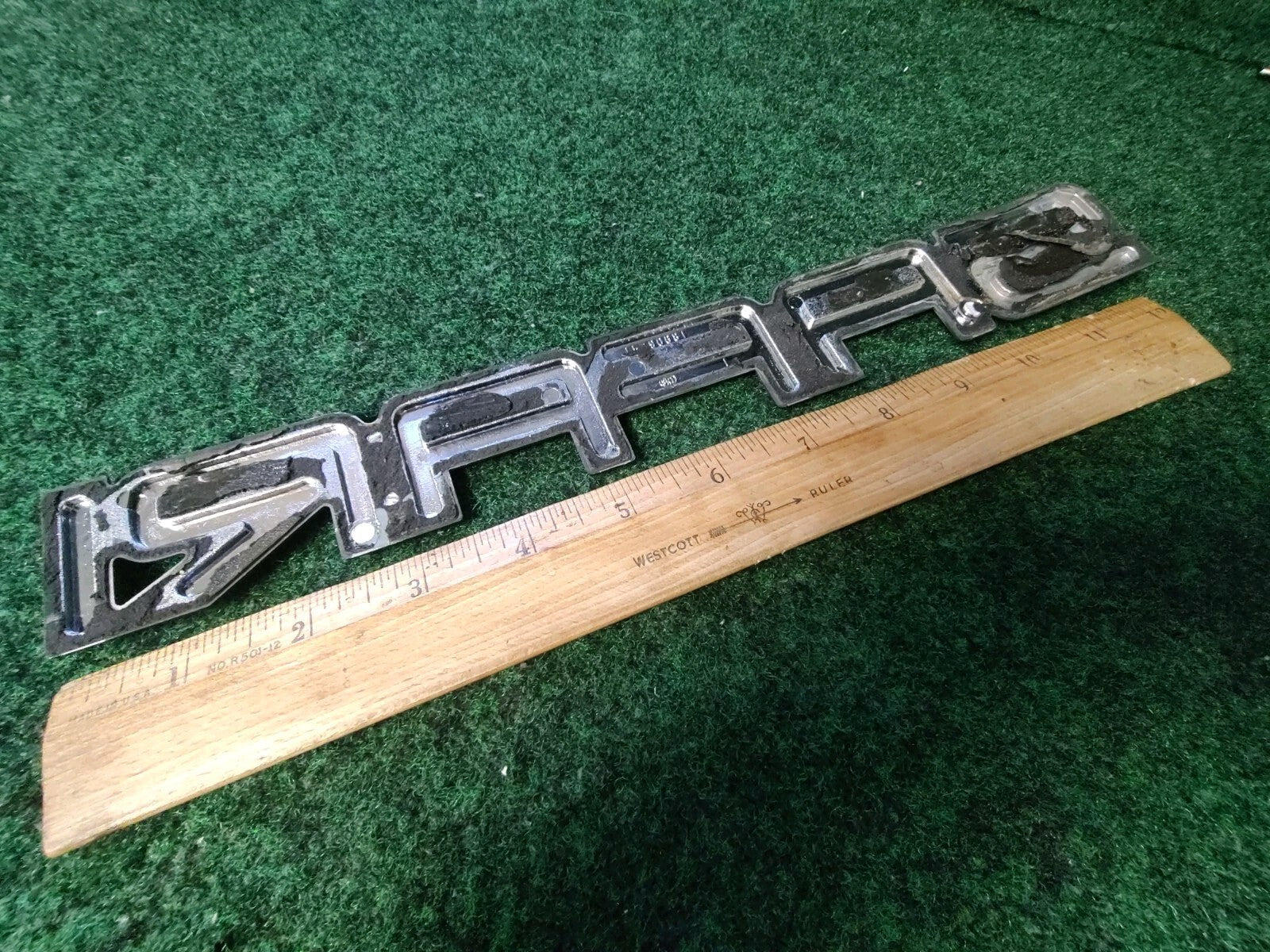 1995-2005 GMC Safari Rear Door Emblem Badge Logo Nameplate Name 15690681 3S5
