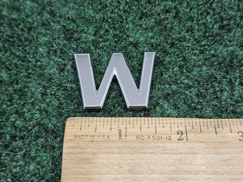 OEM "W" Silver Individual Letter Lettering Emblem Badge Logo Nameplate 3D 7S7