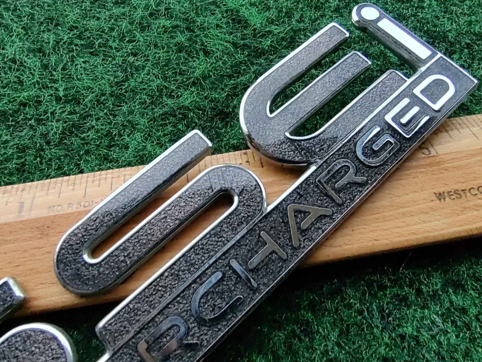 Pontiac SSEi Supercharged Gray Metal Emblem Badge Logo Nameplate Name Plate 5S3