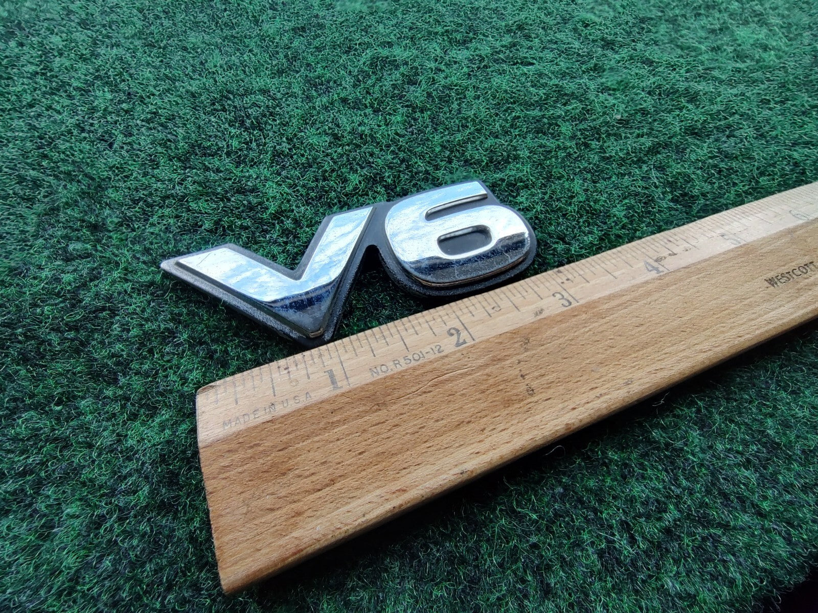 1995-02 Honda Passport "V6" Rear Hatch  Liftgate Emblem OEM #8-97149-036-0 5S2