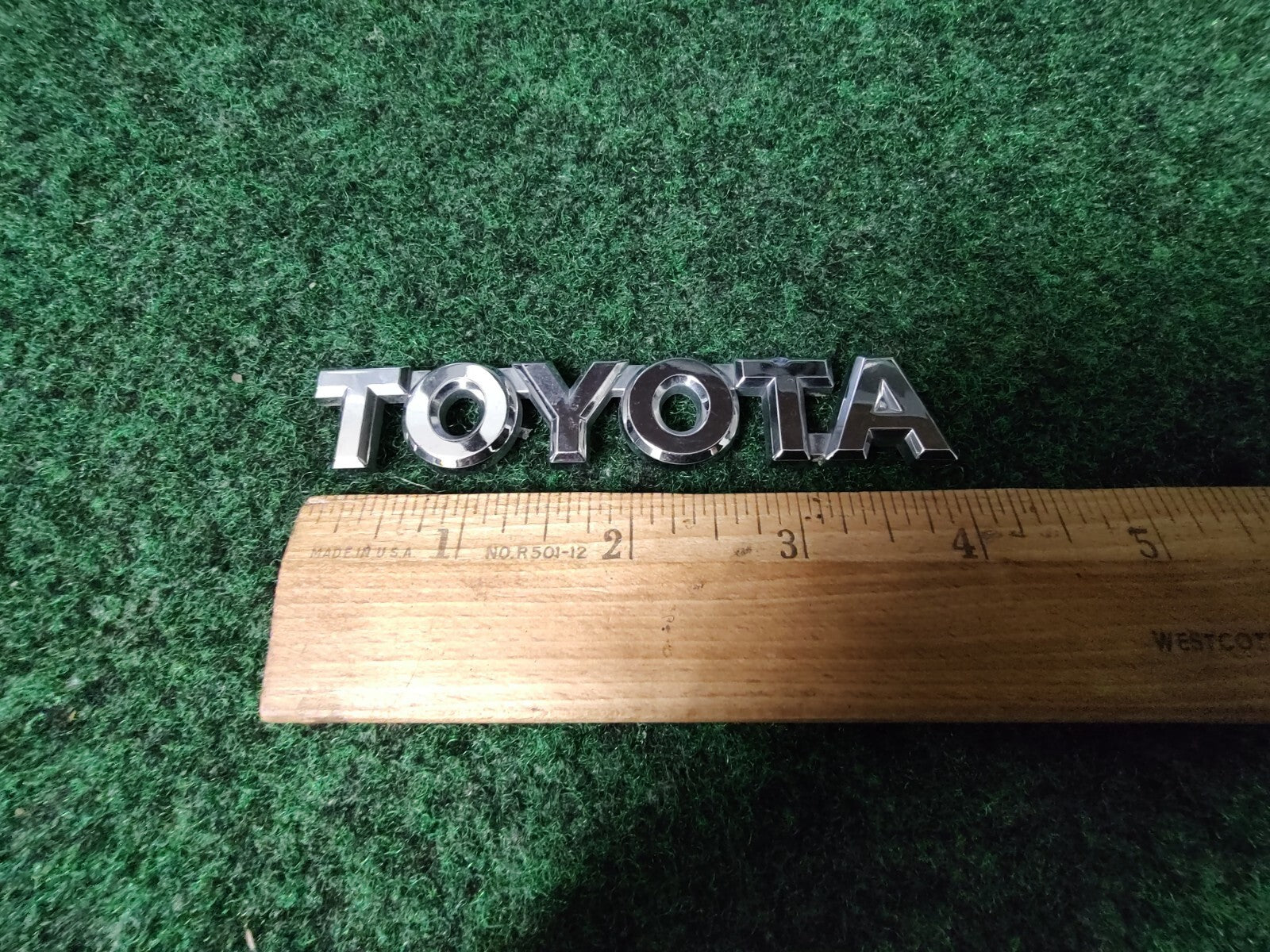Toyota Camry Emblem Logo Letter Badge Trunk Rear 4" Inch OEM Name Plate 4S5