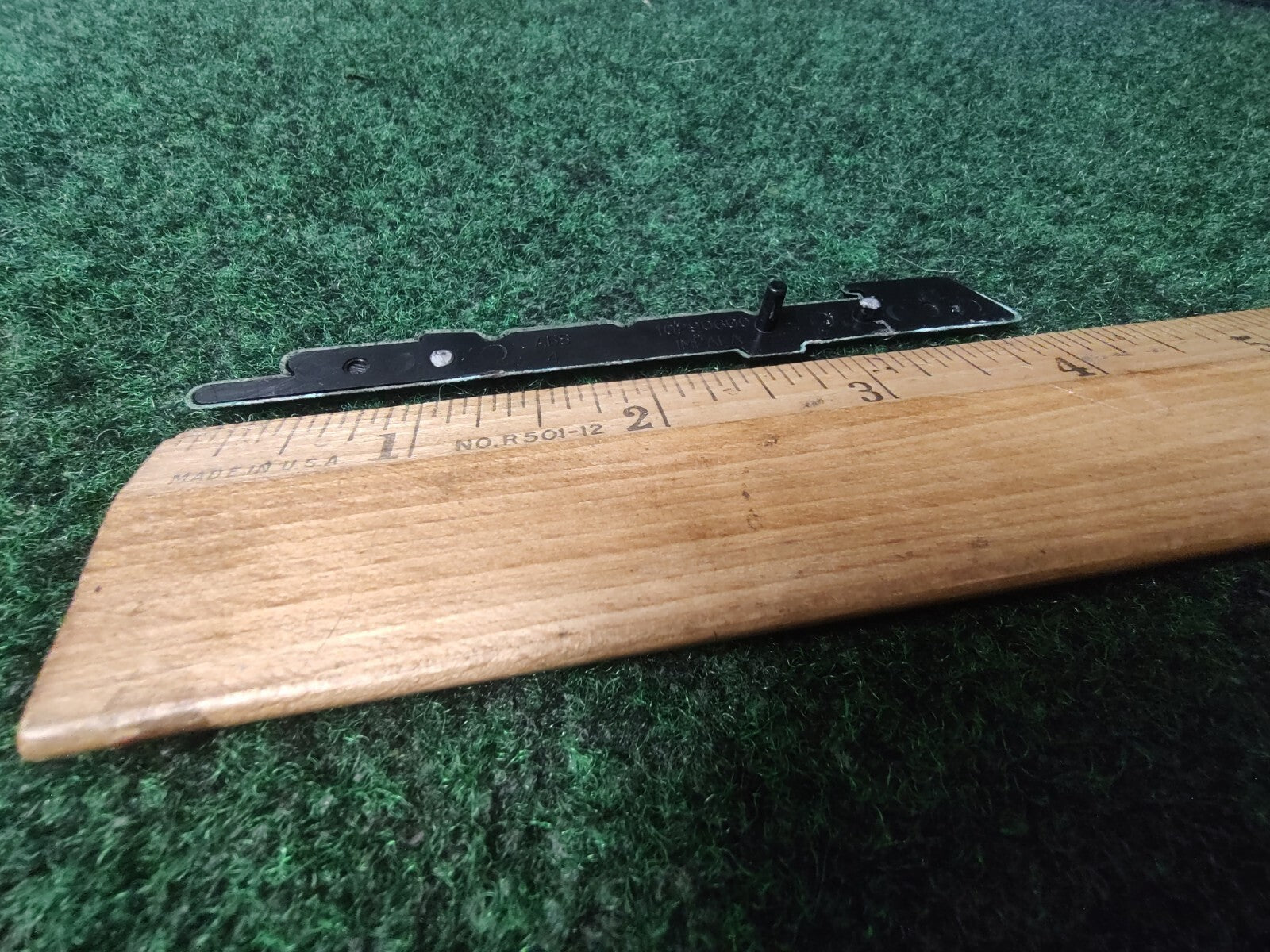 2000-2005 Chevrolet Impala Panel Emblem NAME PLATE BADGE 10290600 OEM 8L3