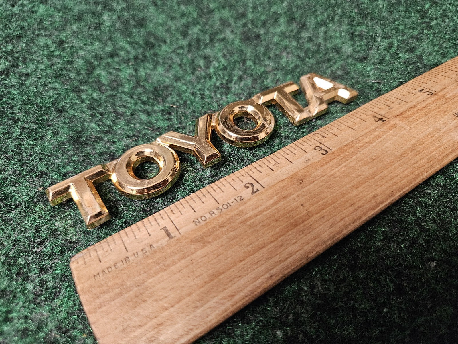 Toyota 1999-2003 Solara Gold Rear Trunk Emblem Badge Logo Name 75447-06020 4L5